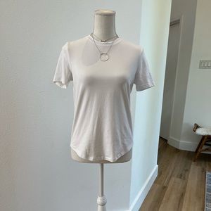 Lululemon white t shirt; Size 4.